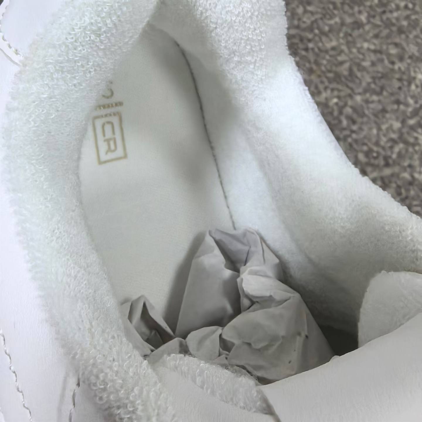CR外贸原单小白鞋（39-46码·1600双） CR（鞋盒/鞋垫标示） 实拍图3