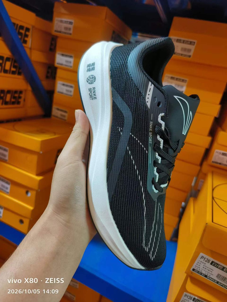 跑鞋（RNKE SPORT·P126·5色·34-44码·6000双低价处理） RNKE SPORT 实拍图4